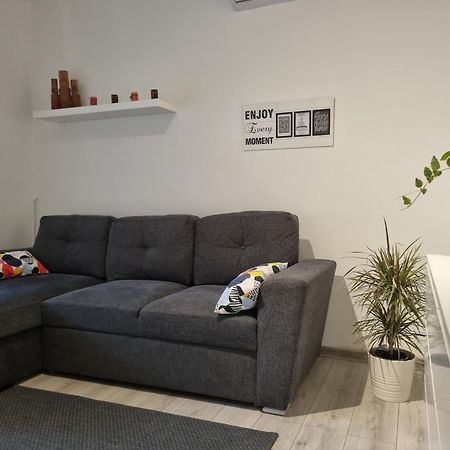 Apartments Dora Crikvenica Extérieur photo