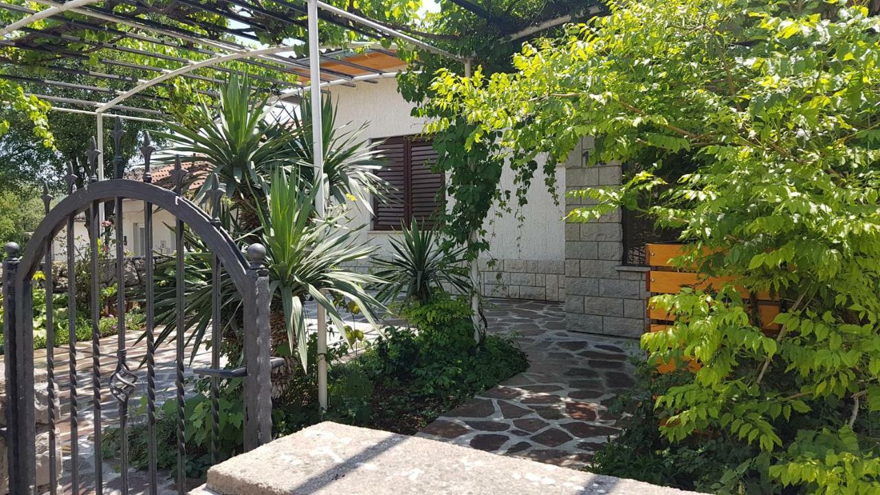 Apartments Dora Crikvenica Extérieur photo