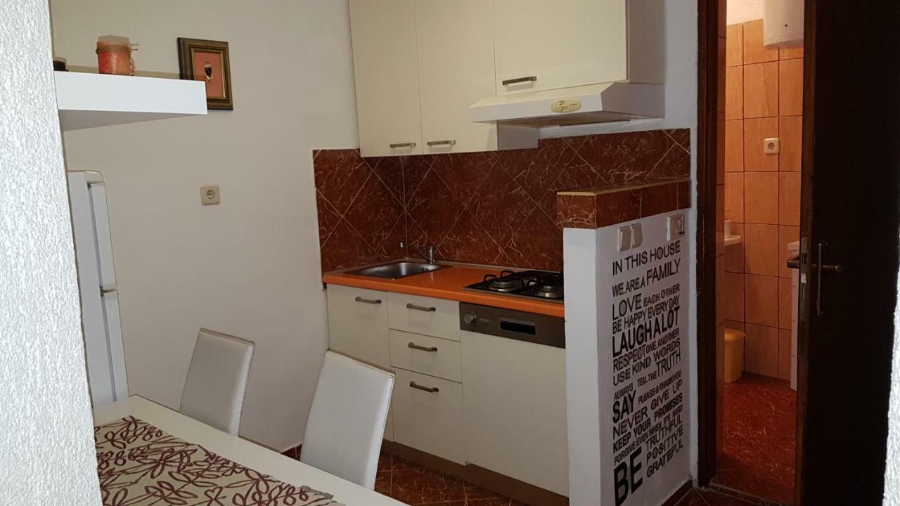 Apartments Dora Crikvenica Extérieur photo
